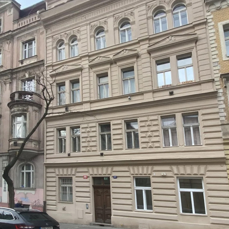 Rekonstrukce a nástavba BD Polská